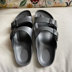 Grey/Silver Birkenstock Arizona in plastic materials